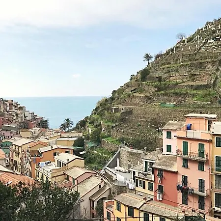 Pearl Gray House Manarola