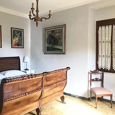 Pearl Gray House Manarola